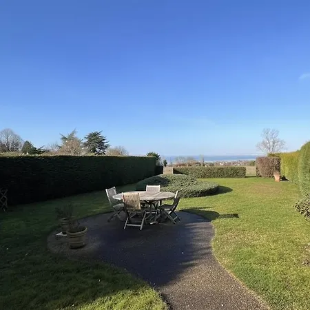 아파트 House With Garden Sea View, Heights Of Deauville *