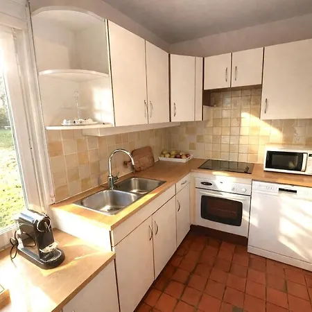 House With Garden Sea View, Heights Of Deauville شقة تورجفيل